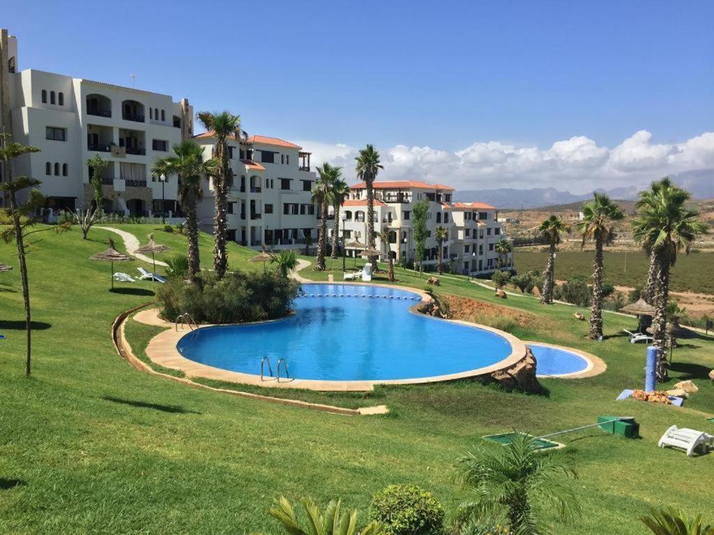 Superbe Appartement Neuf En Residence Avec Piscine Cabo Negro Extérieur photo